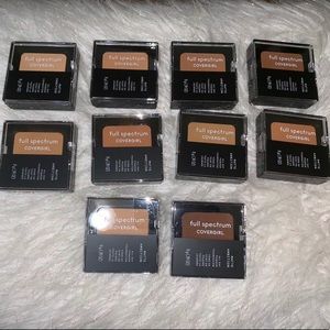 COVERGIRL Makeup - COVERGIRL Matte Ambition All Day Powder Foundation COVERGIRL Makeup - COVERGIRL Matte Ambition All Day Powder Foundation